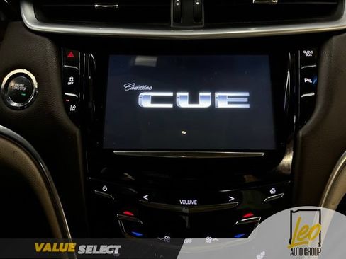 Used 2013 Cadillac XTS Luxury w/ Driver Awareness Package FWD image 15