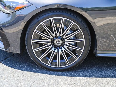 Used 2025 Mercedes-Benz CLE 300 4MATIC Cabriolet image 15