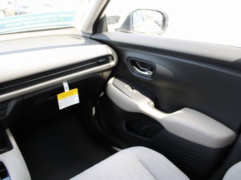New 2026 Honda HR-V LX image 29