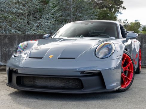 Certified 2024 Porsche 911 GT3 image 7