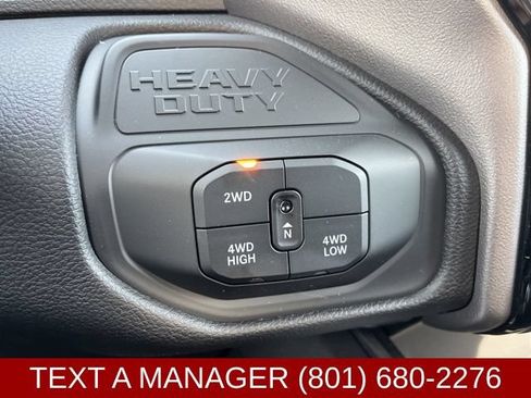 New 2026 RAM 3500 Big Horn AWD/4WD image 32
