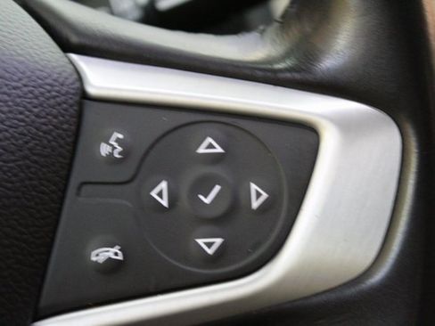 Used 2021 GMC Terrain SLE image 16