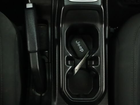 Used 2020 Jeep Wrangler Unlimited Sport S image 20