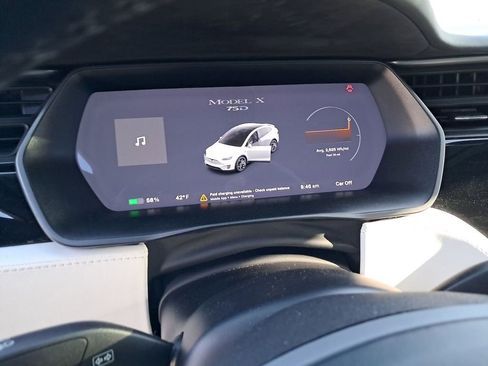 Used 2018 Tesla Model X 75D image 4