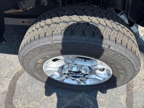 New 2026 Ford F250 XLT w/ Snow Plow Prep Package AWD/4WD image 14