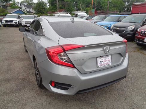 Used 2017 Honda Civic EX-L image 20