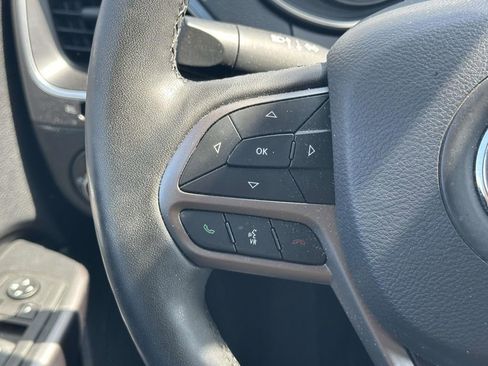 Used 2022 Jeep Cherokee Latitude Lux image 22