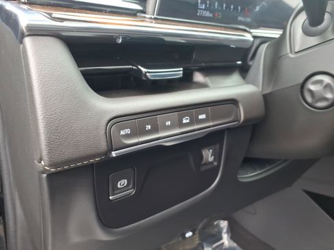 Certified 2024 Cadillac Escalade ESV Premium Luxury AWD/4WD image 26