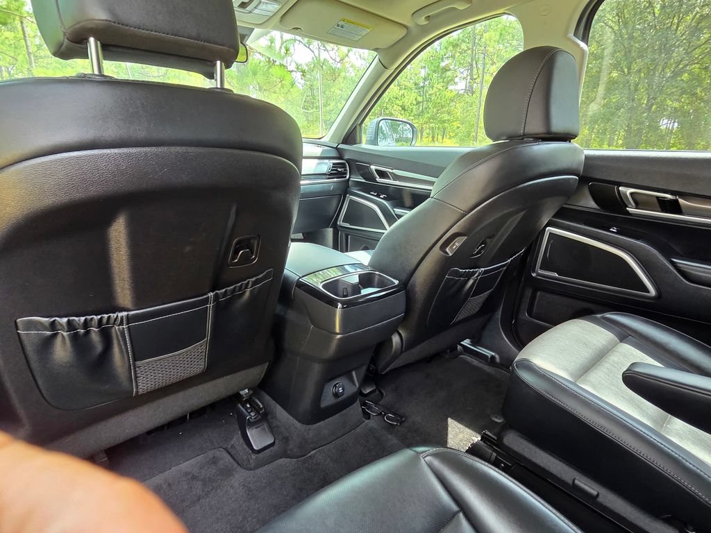 Used 2024 Kia Telluride S w/ S Sunroof Package FWD image 17
