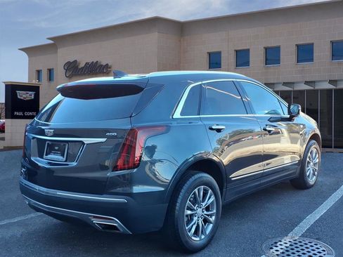 Certified 2022 Cadillac XT5 Premium Luxury image 5