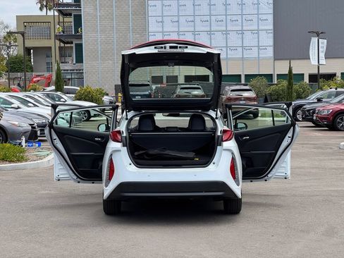 Used 2021 Toyota Prius Prime Limited FWD image 27