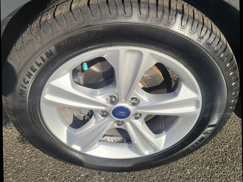 Used 2014 Ford Escape SE image 10