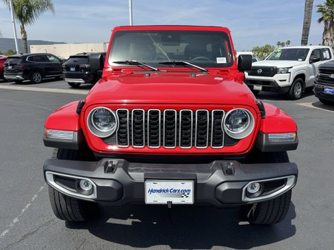 Used 2025 Jeep Wrangler Sahara w/ Safety Group image 3