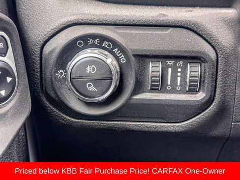 Used 2020 Jeep Gladiator Overland image 20