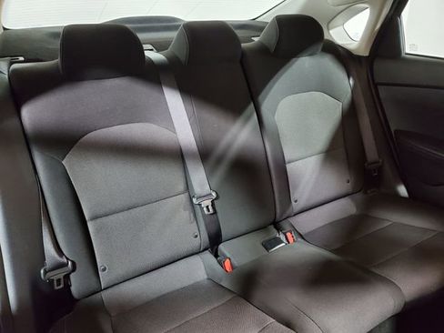 Used 2023 Kia Forte LXS image 10