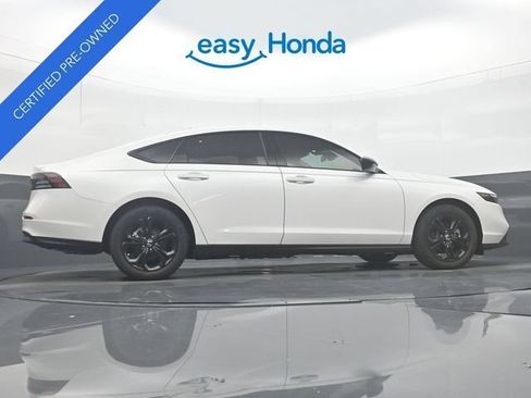 Certified 2025 Honda Accord SE image 34