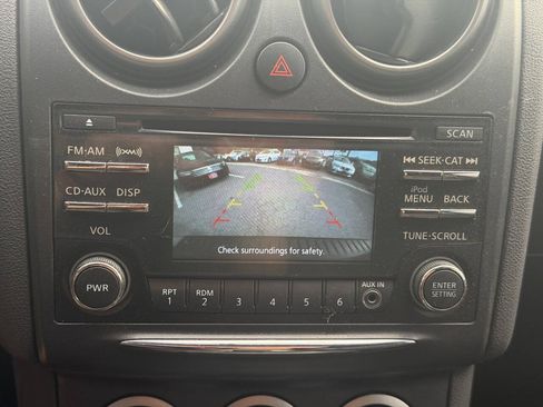 Used 2012 Nissan Rogue SV AWD/4WD image 13