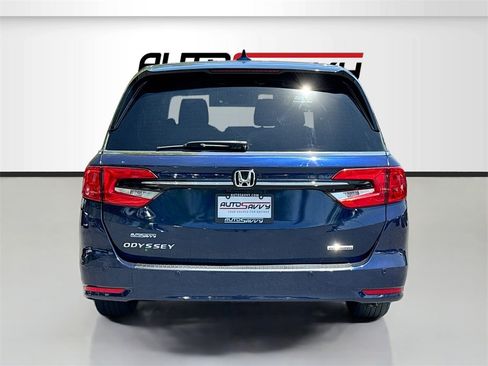 Used 2023 Honda Odyssey Touring image 6