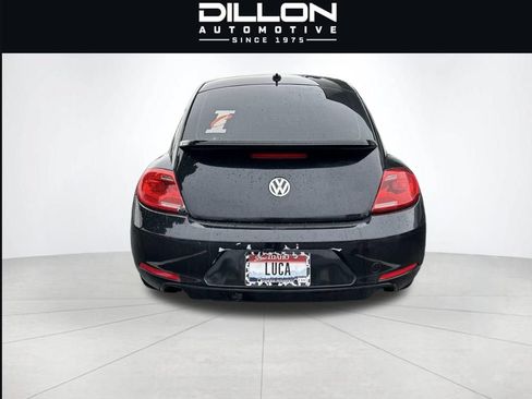 Used 2013 Volkswagen Beetle Turbo FWD image 12