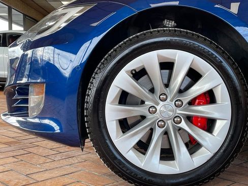 Used 2017 Tesla Model S P100D image 5