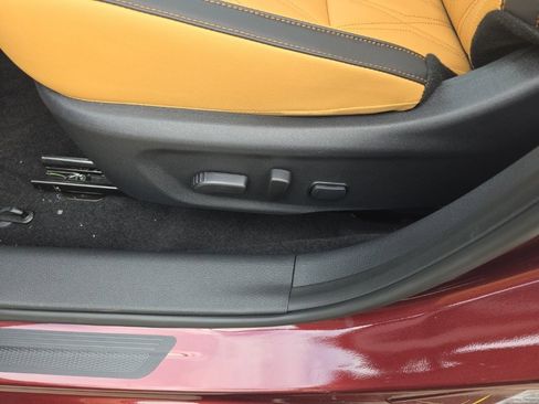 New 2025 Nissan Sentra SV w/ SV Premium Package image 17