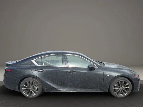 Used 2022 Lexus IS 350 F Sport w/ Memory Package AWD/4WD image 8
