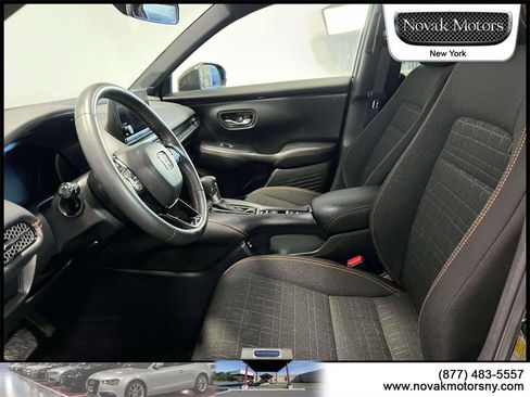 Used 2024 Honda HR-V Sport image 16