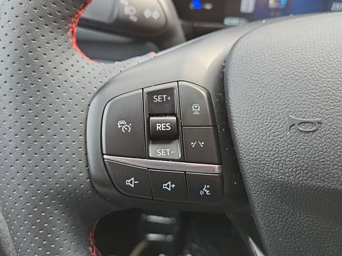 Used 2024 Ford Escape ST-Line w/ Tech Pack #1 AWD/4WD image 16