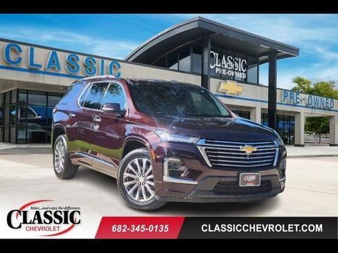 Used 2023 Chevrolet Traverse Premier w/ LPO, Floor Liner Package image 1