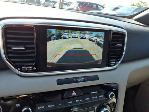 Used 2021 Kia Sportage S w/ S FWD Premium Package image 20