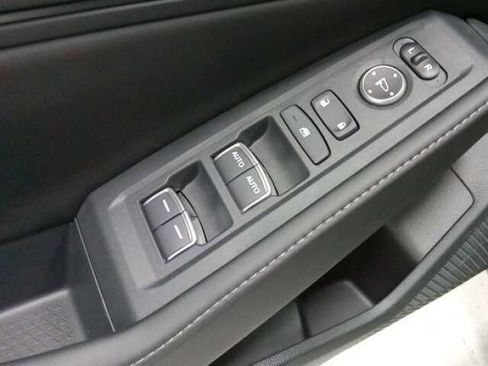 Used 2023 Honda Accord Sport image 19