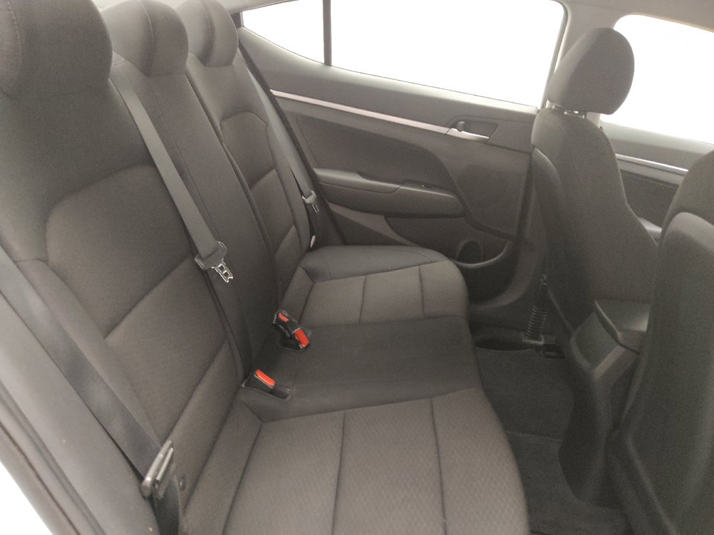 Used 2020 Hyundai Elantra SE w/ Cargo Package (C1) FWD image 19