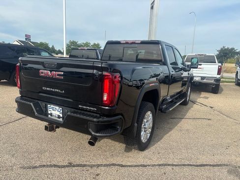 Used 2022 GMC Sierra 3500 Denali w/ Denali Ultimate Package AWD/4WD image 8