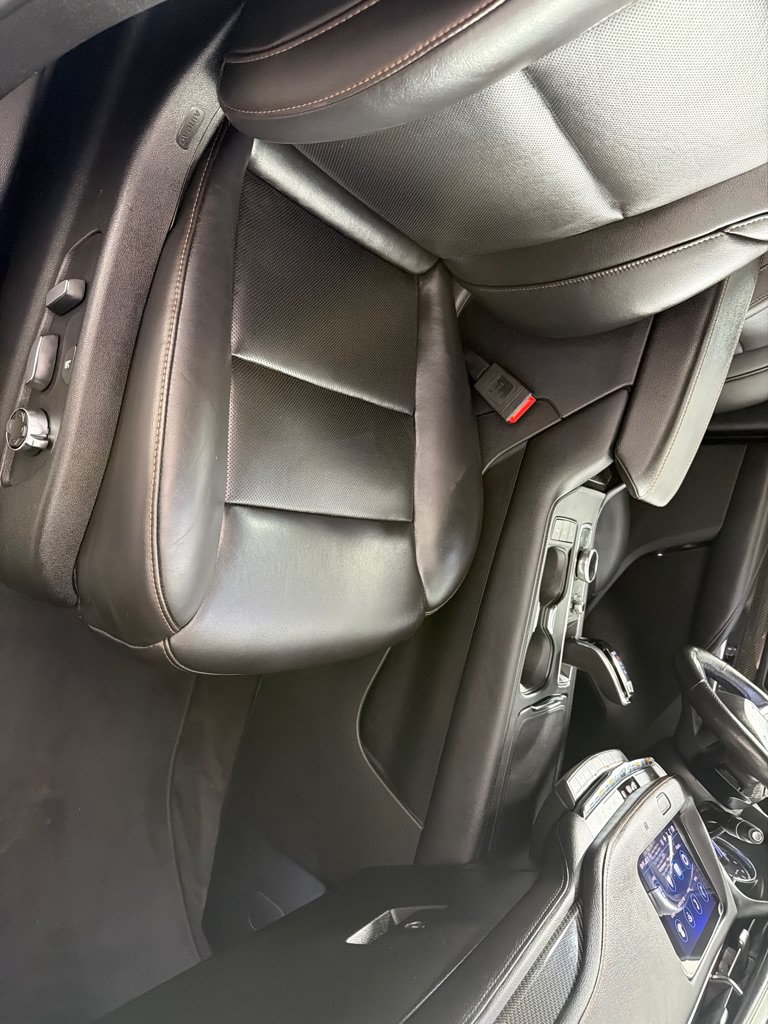 Used 2020 Cadillac XT4 Sport AWD/4WD image 23