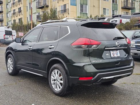 Used 2019 Nissan Rogue SV AWD/4WD image 6