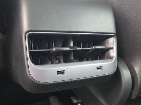 Used 2019 Tesla Model 3 Long Range image 17