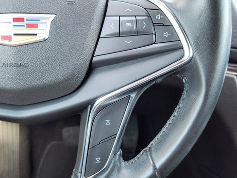 Used 2023 Cadillac XT5 Luxury FWD image 22