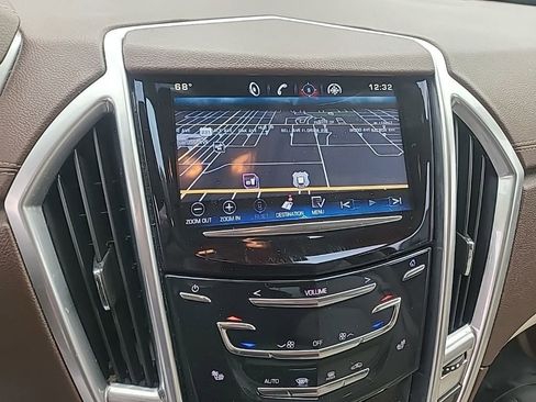 Used 2016 Cadillac SRX Luxury w/ Driver Awareness Package image 18