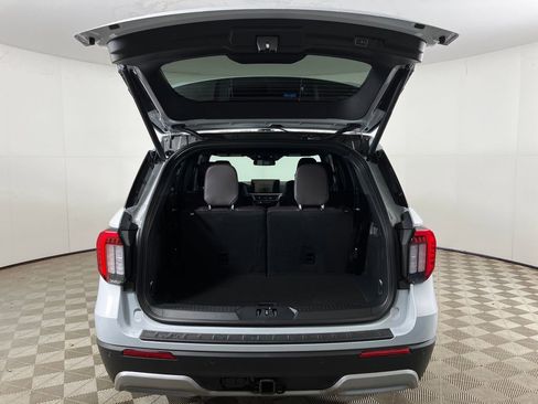 New 2026 Ford Explorer Platinum image 33