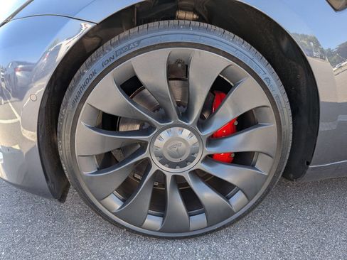 Used 2022 Tesla Model 3 Performance AWD/4WD image 10