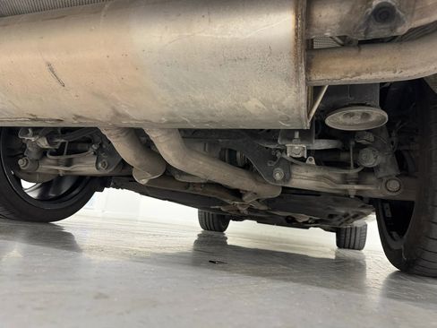 Used 2019 BMW X6 xDrive50i w/ M Sport Package image 54