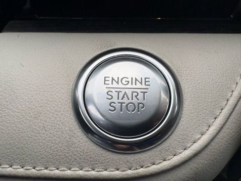 Used 2024 Lincoln Nautilus Reserve image 25