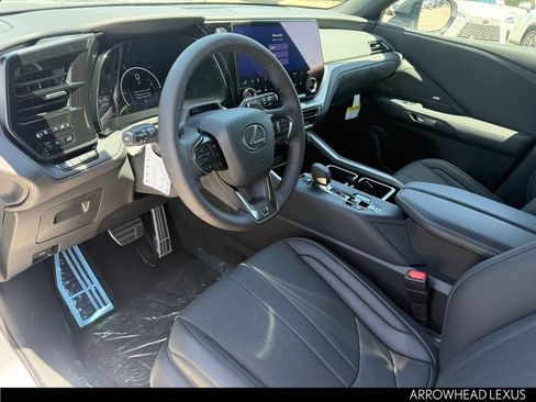 New 2026 Lexus TX 500h AWD image 12