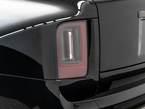 New 2027 Rolls-Royce Cullinan Black Badge AWD/4WD image 74