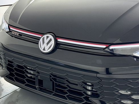 Used 2025 Volkswagen GTI Autobahn FWD image 13