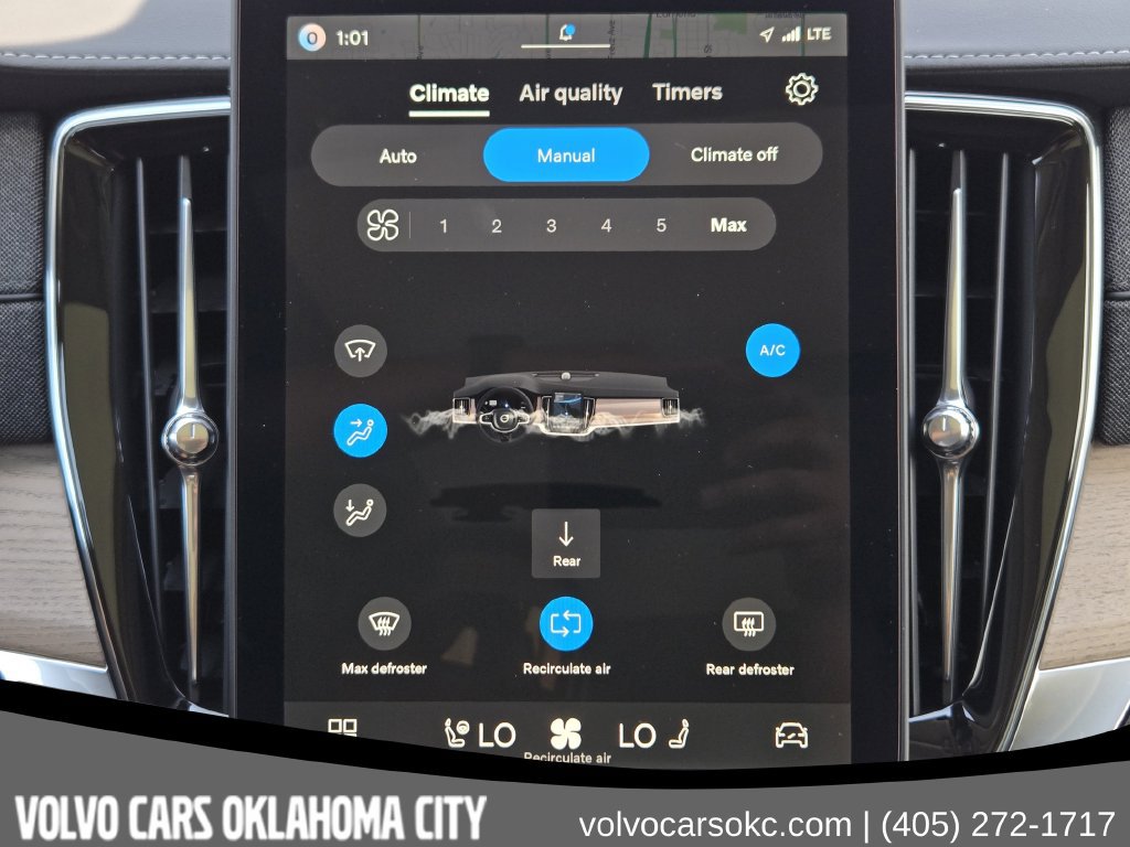 New 2026 Volvo XC90 B5 Plus AWD/4WD image 15