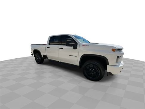 Used 2022 Chevrolet Silverado 2500 LTZ w/ LTZ Plus Package image 3