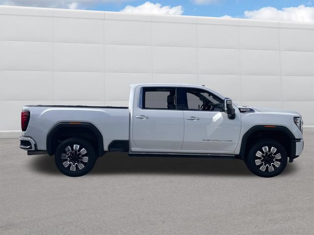 Used 2024 GMC Sierra 2500 Denali w/ Denali Reserve Package AWD/4WD image 8