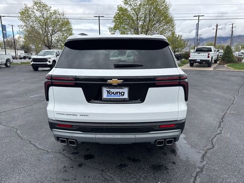 Certified 2026 Chevrolet Traverse LT AWD/4WD image 6
