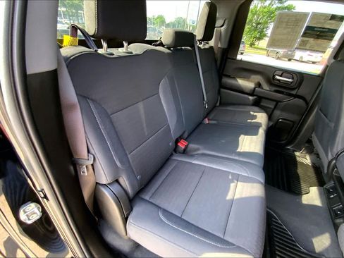 Used 2024 Chevrolet Silverado 2500 Custom w/ Custom Value Package AWD/4WD image 19